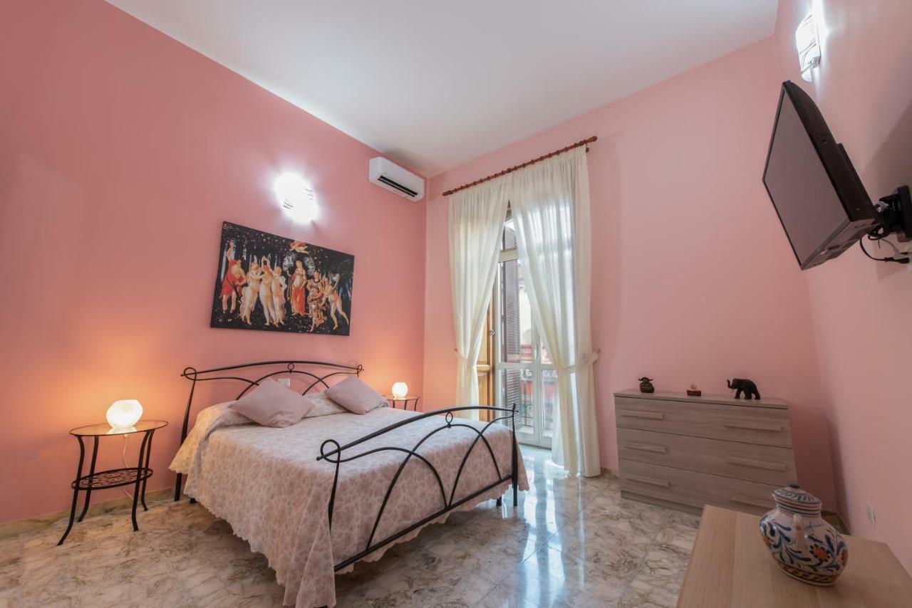 Apartment Casa Fiorito Naples