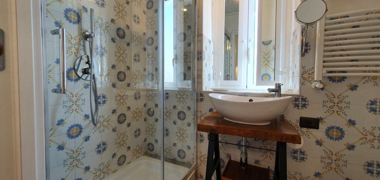 Bed & Breakfast The Spanish Palace, Suites, Rooms, & Terraces 3*