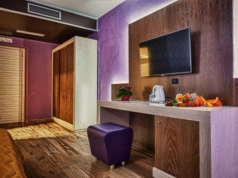 Angioino & Spa Naples