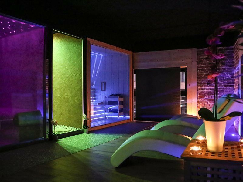 Angioino & Spa Naples