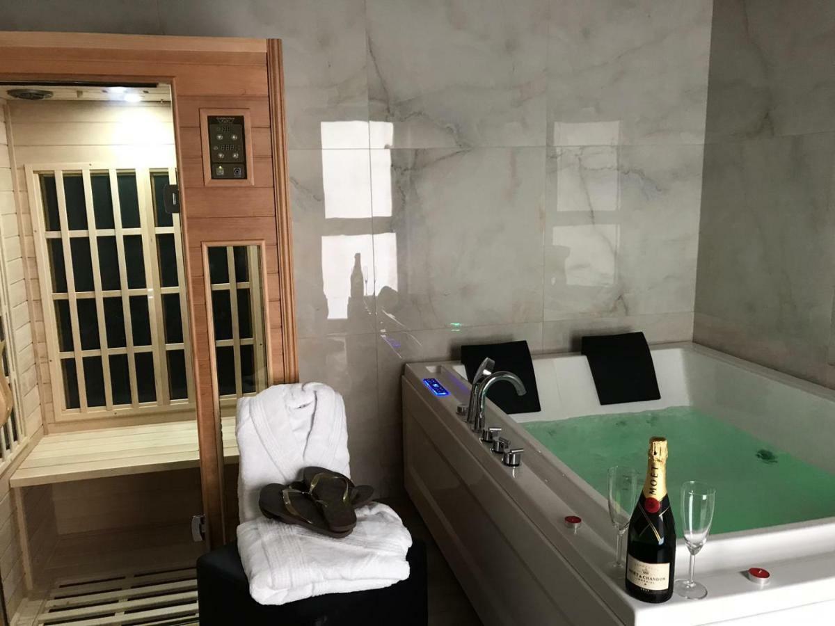 Hotel Elisio & Naples