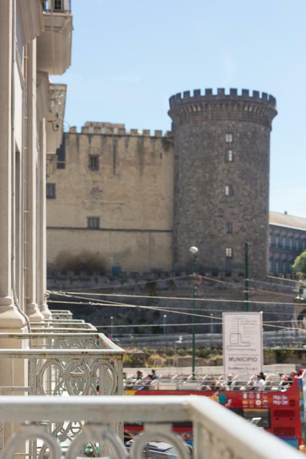 Apartment Dioniso's Luxury Municipio Naples