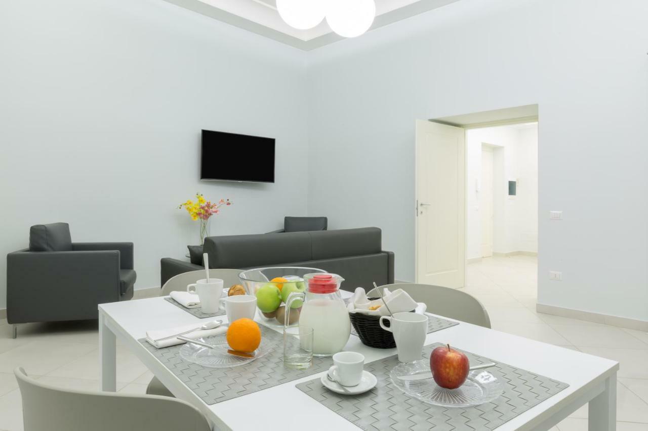 Apartment Dioniso's Luxury Municipio Naples