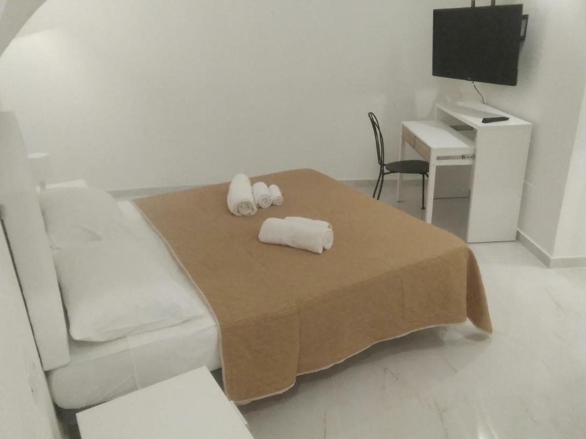 Domuschiara Bed & Breakfast Naples