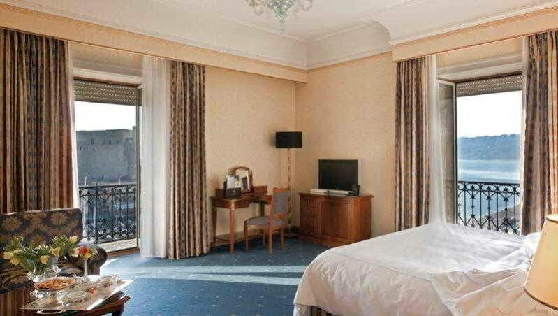 Grand Santa Lucia Hotel Naples