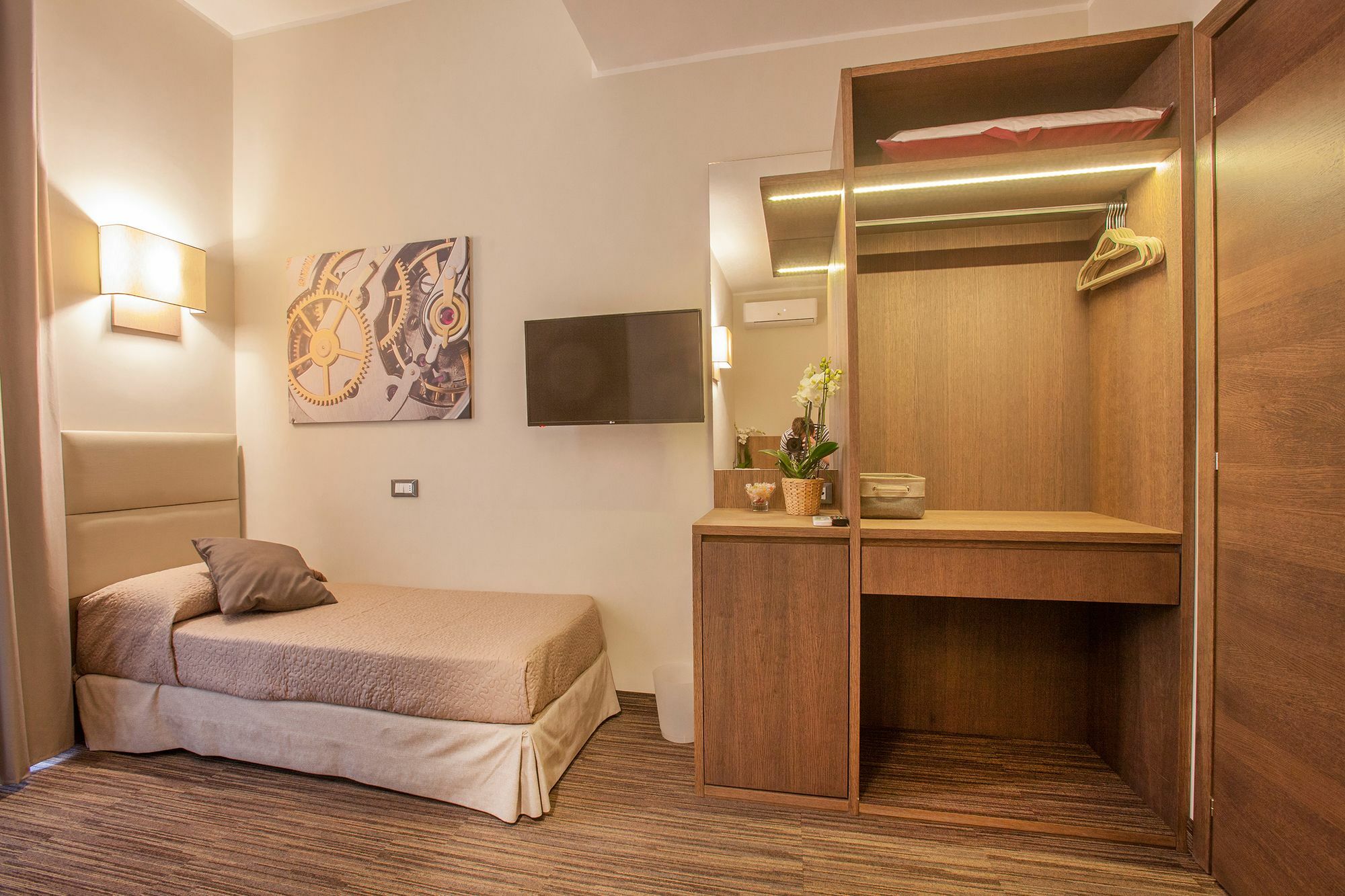 Dimora San Felice Bed & Breakfast 3*