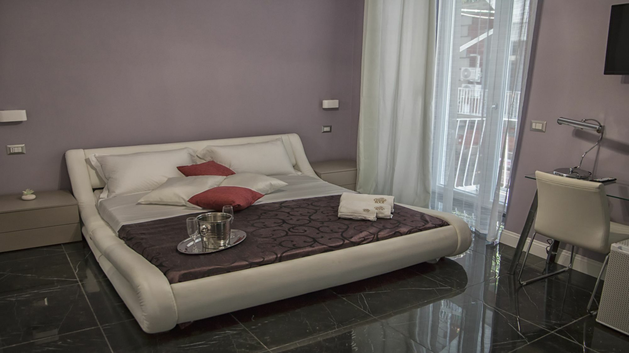 Chiaia 205 Naples