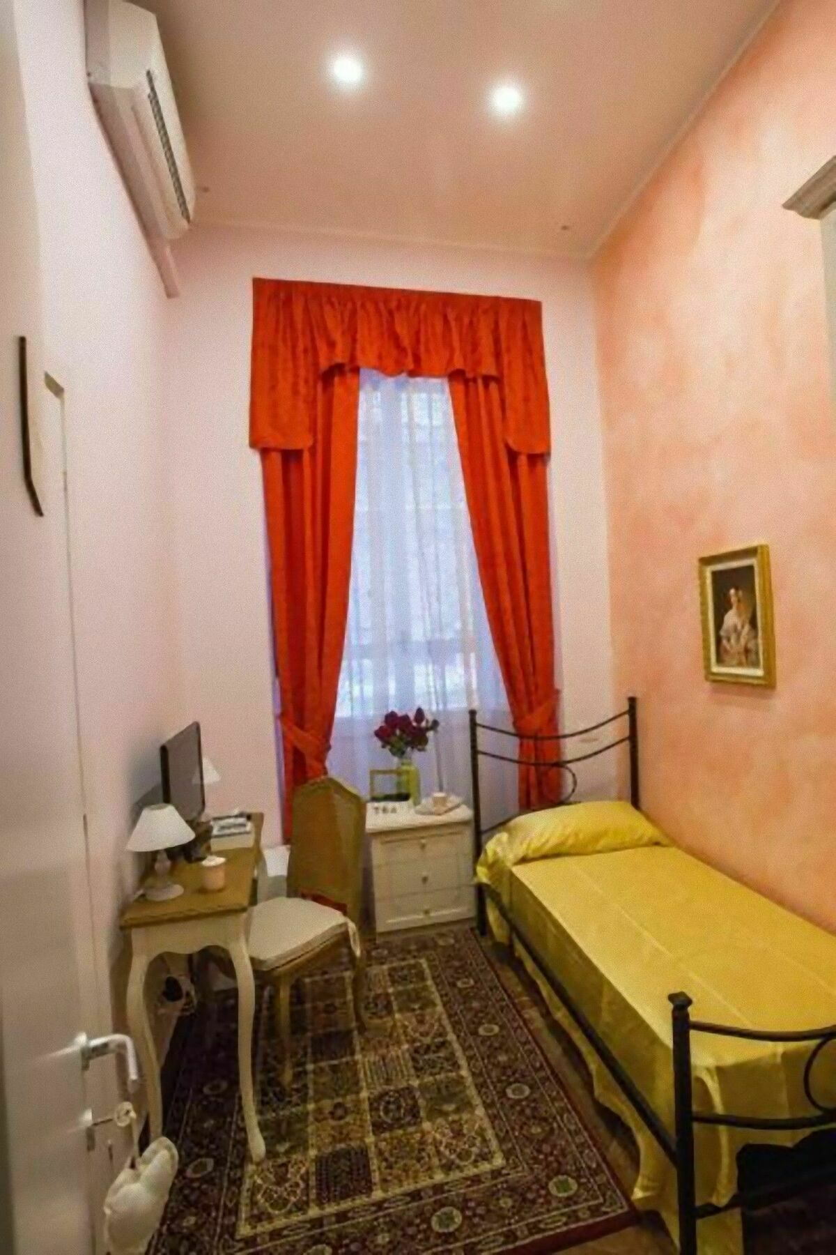Residenza Naples