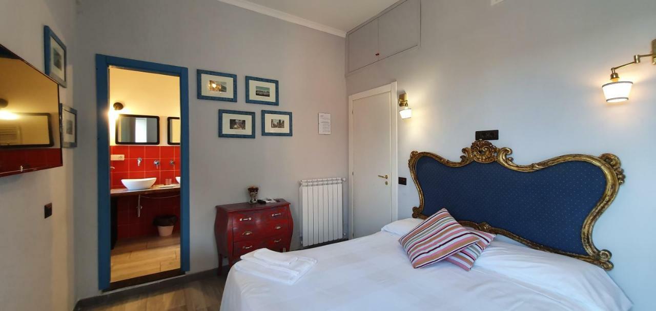 Bed & Breakfast The Spanish Palace, Suites, Rooms, & Terraces 3*