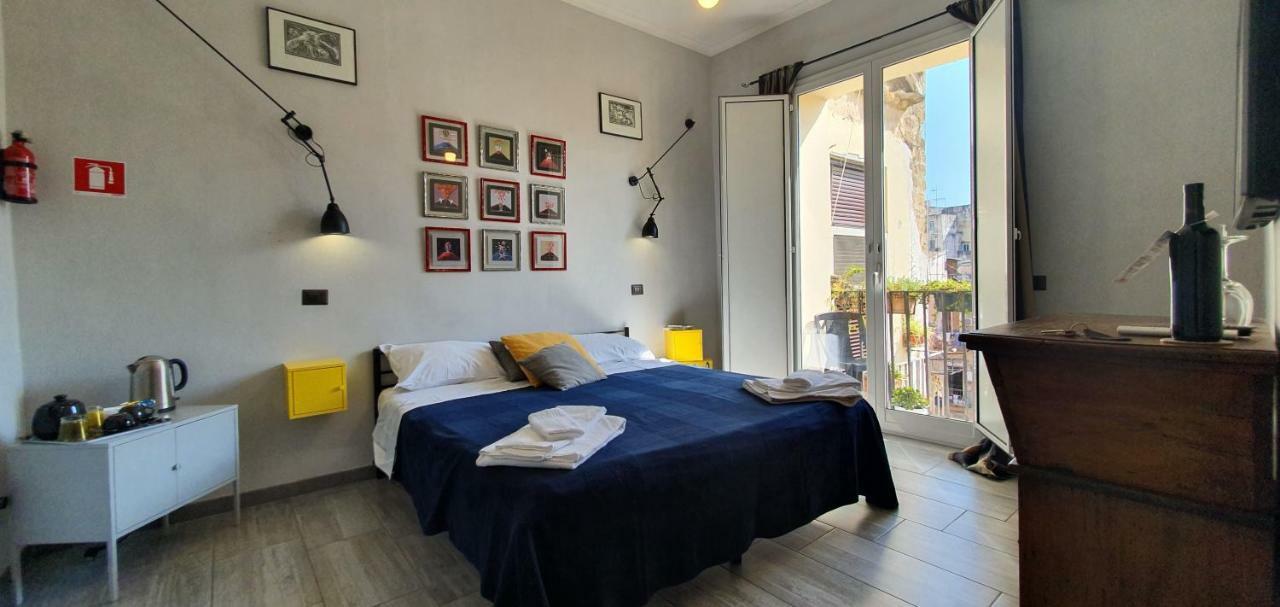 Bed & Breakfast The Spanish Palace, Suites, Rooms, & Terraces 3*