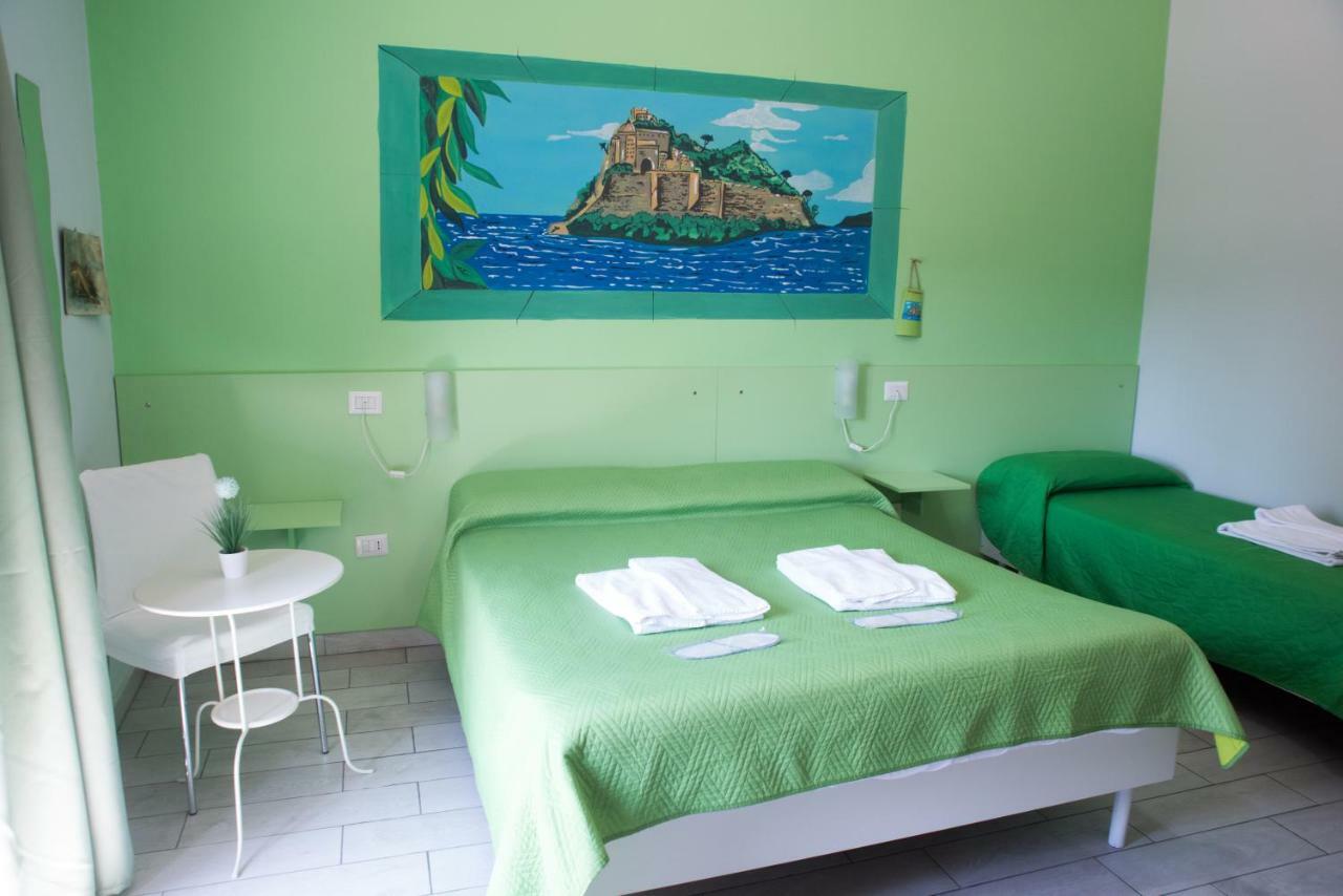 Bed & Breakfast Le Isole Naples