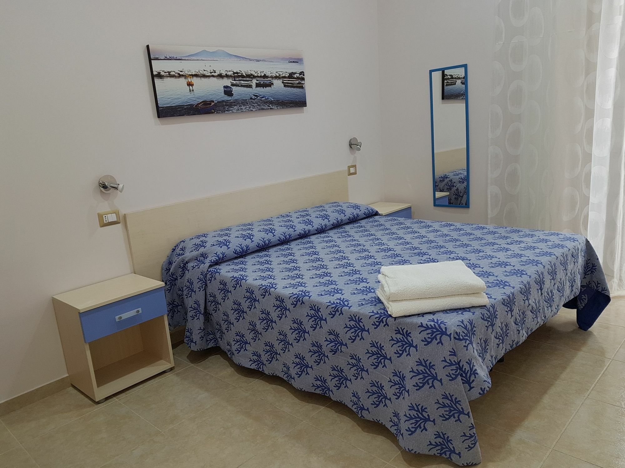 Napul'e Naples