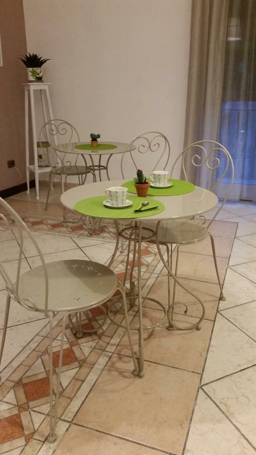 Bed & Breakfast Aminei Metro Naples
