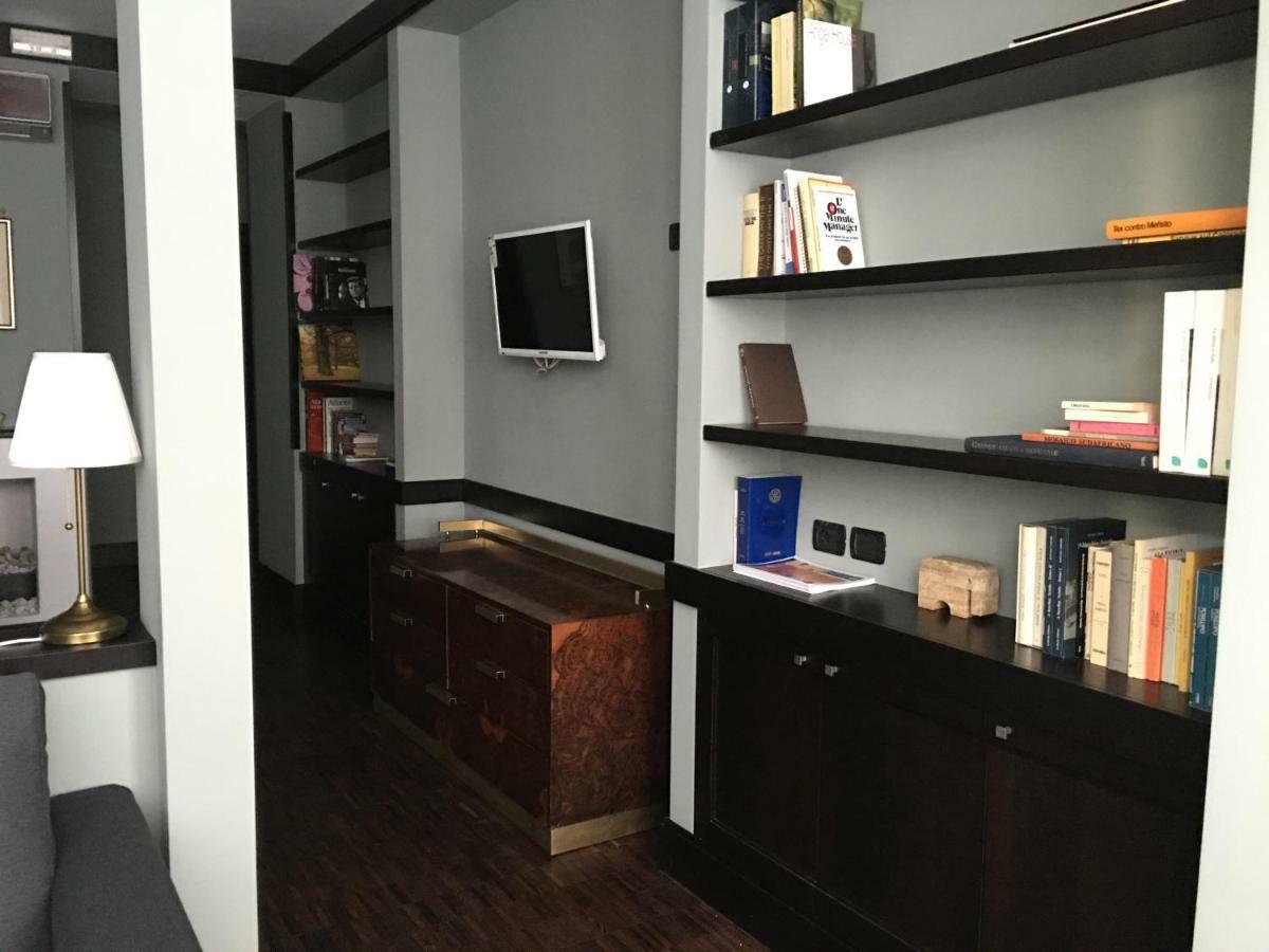 Two Sisters Apartment