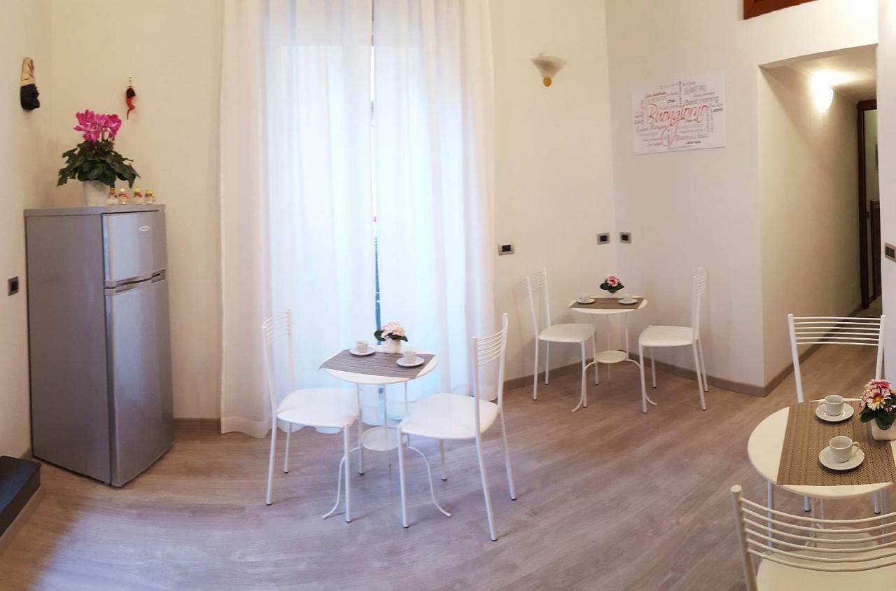 Obelisco Bed & Breakfast Naples