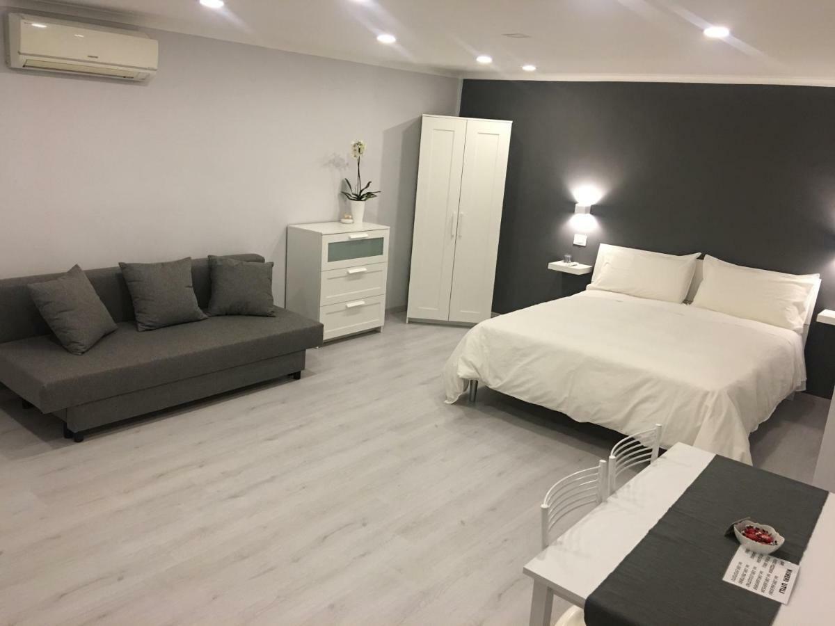 The Lux Mergellina Bed & Breakfast Naples
