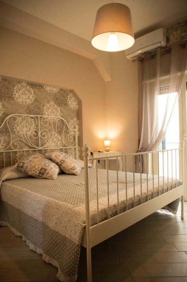 Nel Cuore Di Bed & Breakfast Naples