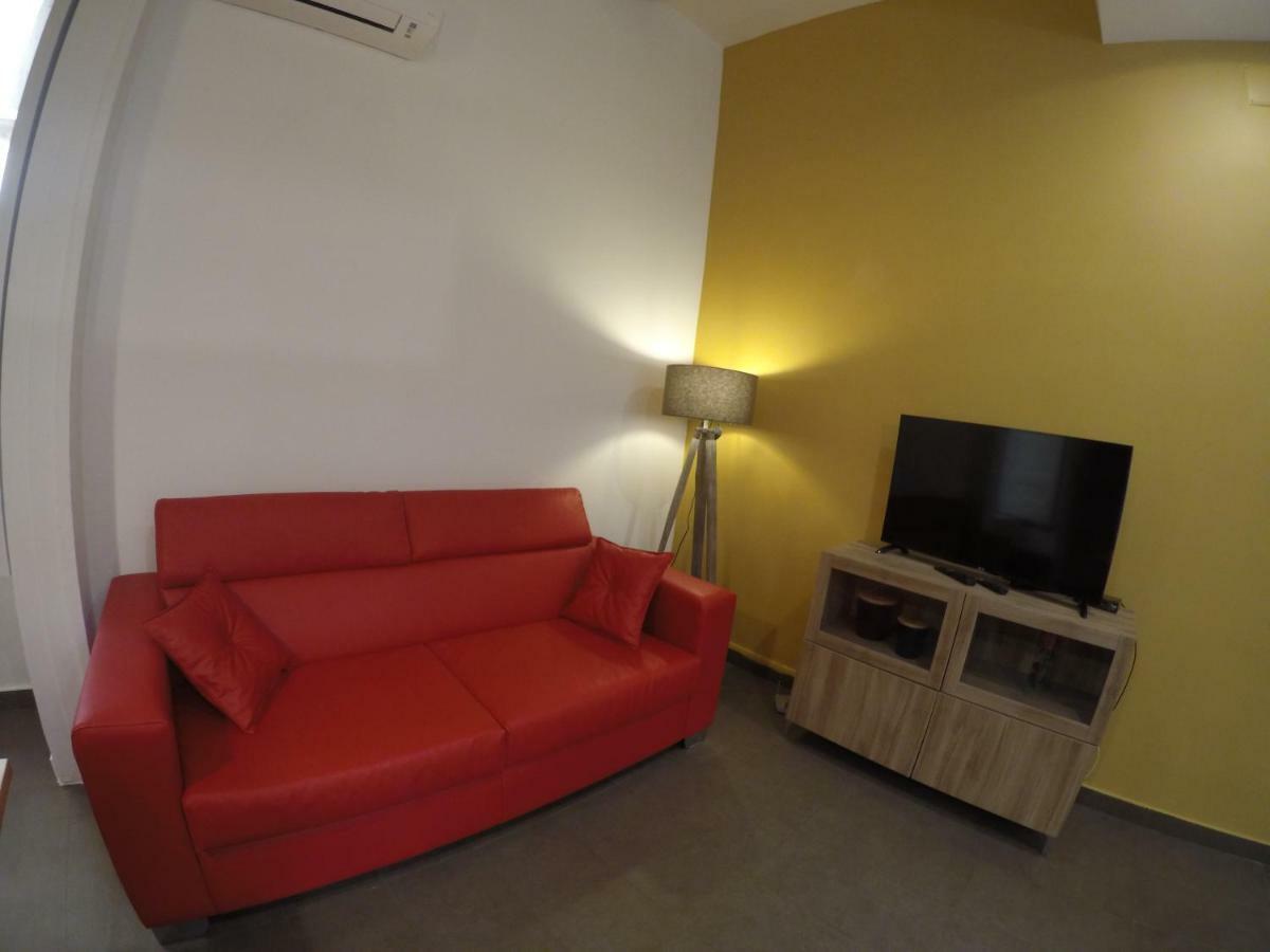 Apartment All'incanto Di Mary Naples