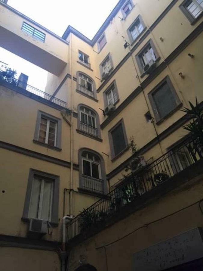 Royal Gismonda Naples