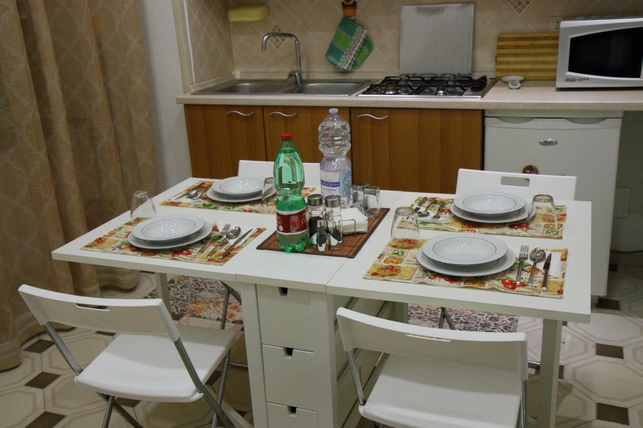 Fira's Apartment Naples