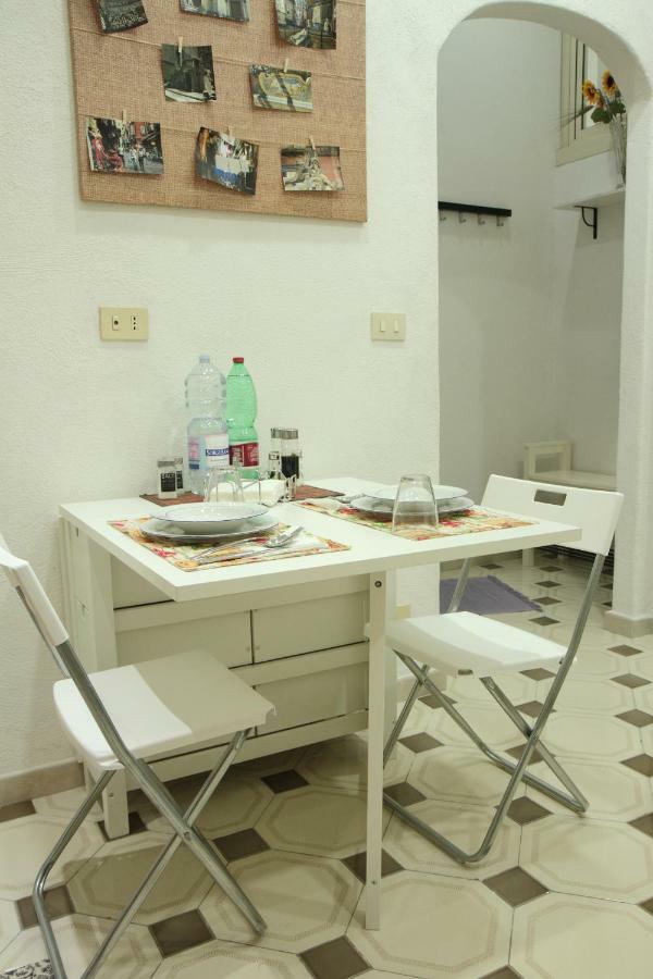 Fira's Apartment Naples