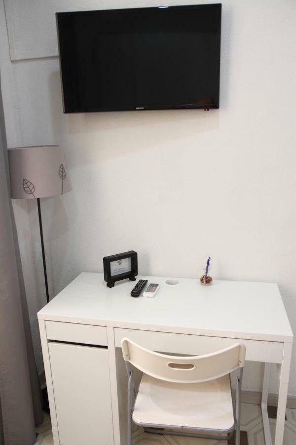 Apartment Fira's *