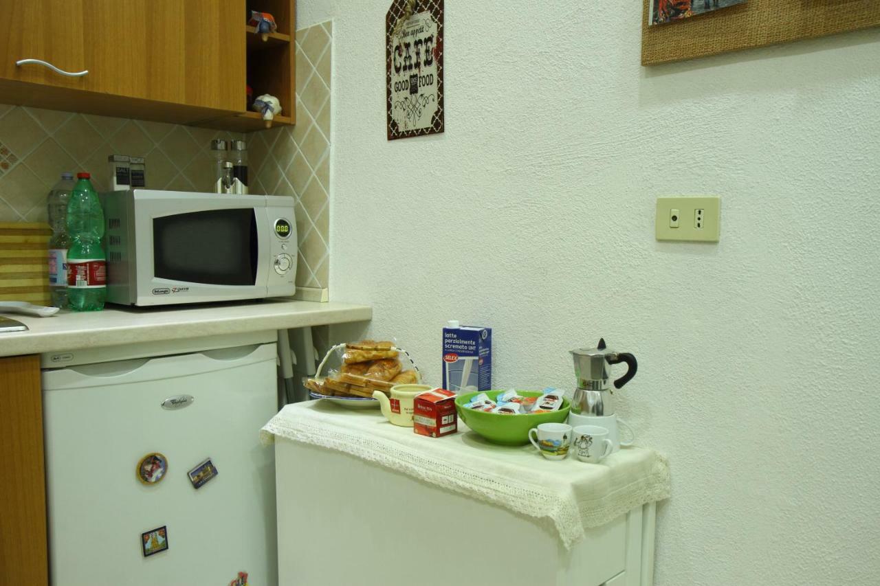 Fira's Apartment Naples