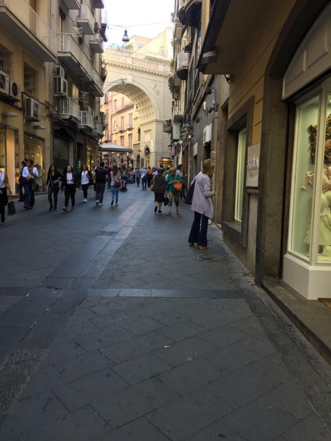 Appartamentino 116 Via Chiaia Naples