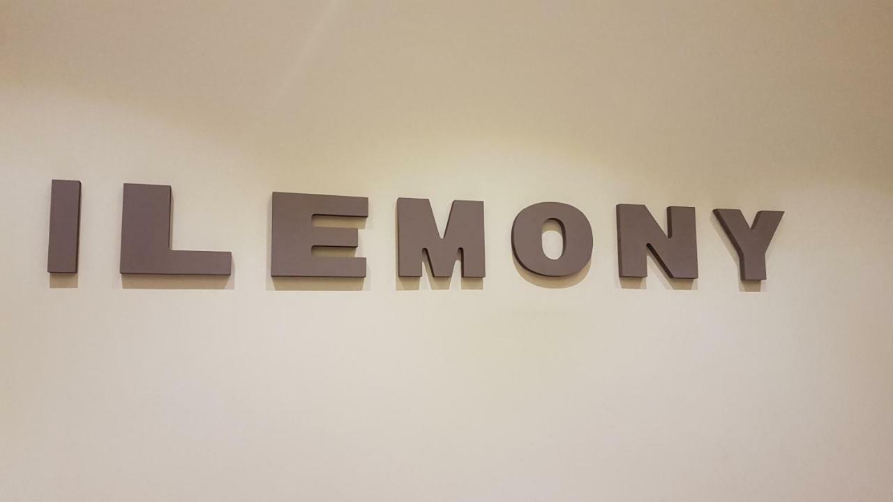 Ilemony * Naples