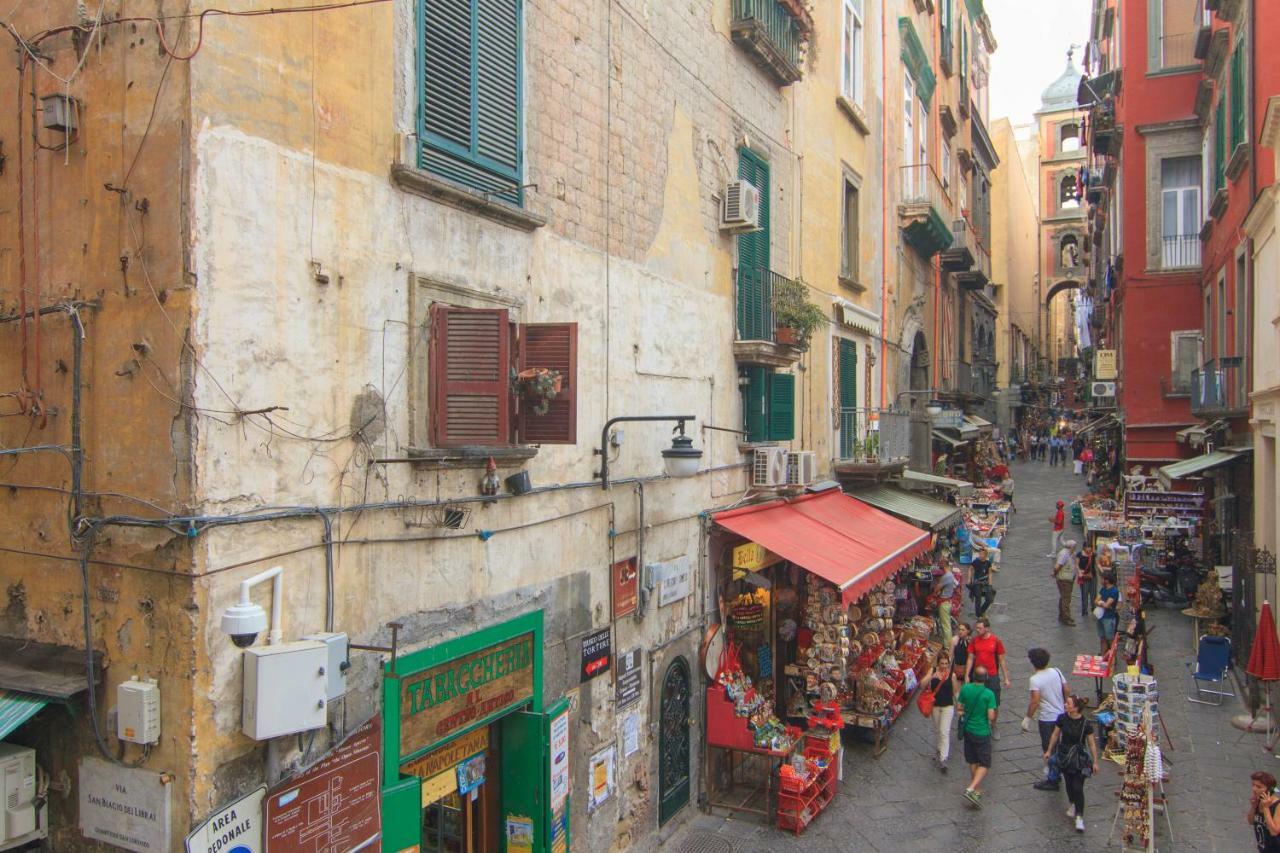 Spaccanapoli Short Lets Naples