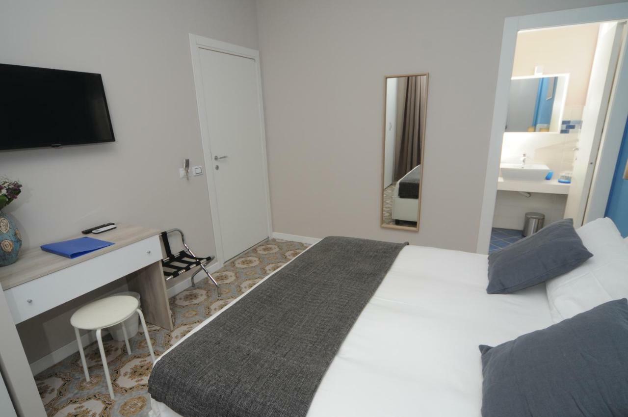 La Casa Di Giorgio Bed & Breakfast Naples