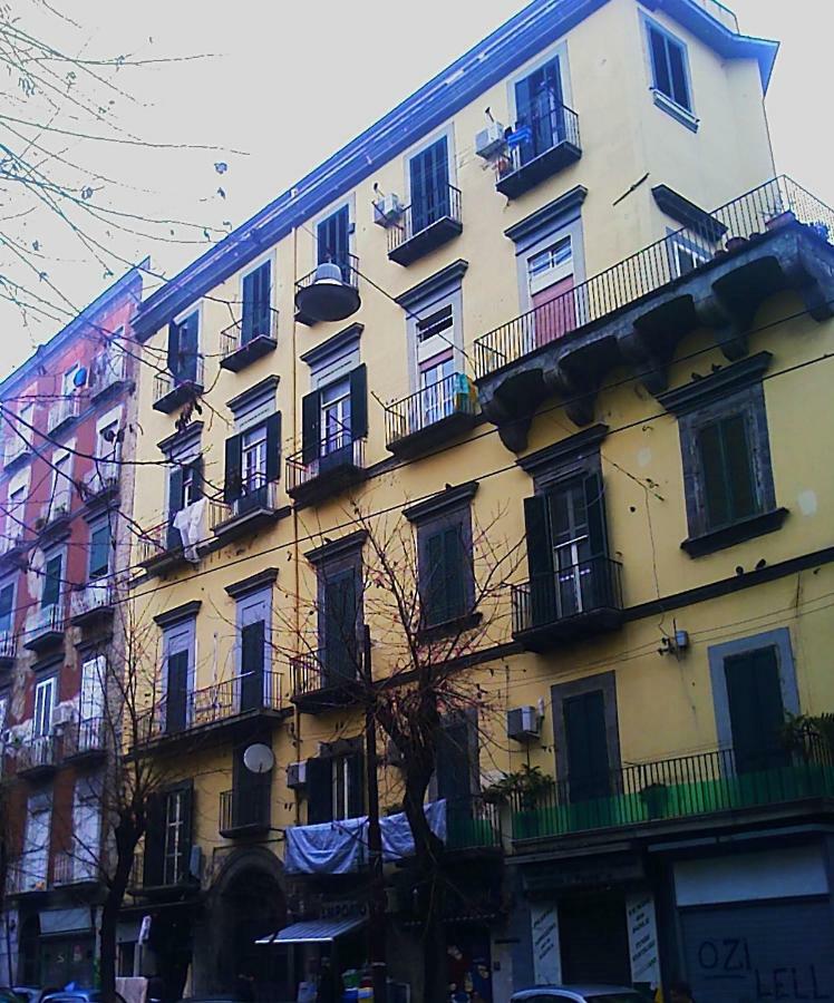 Domus Ugo Apartment
