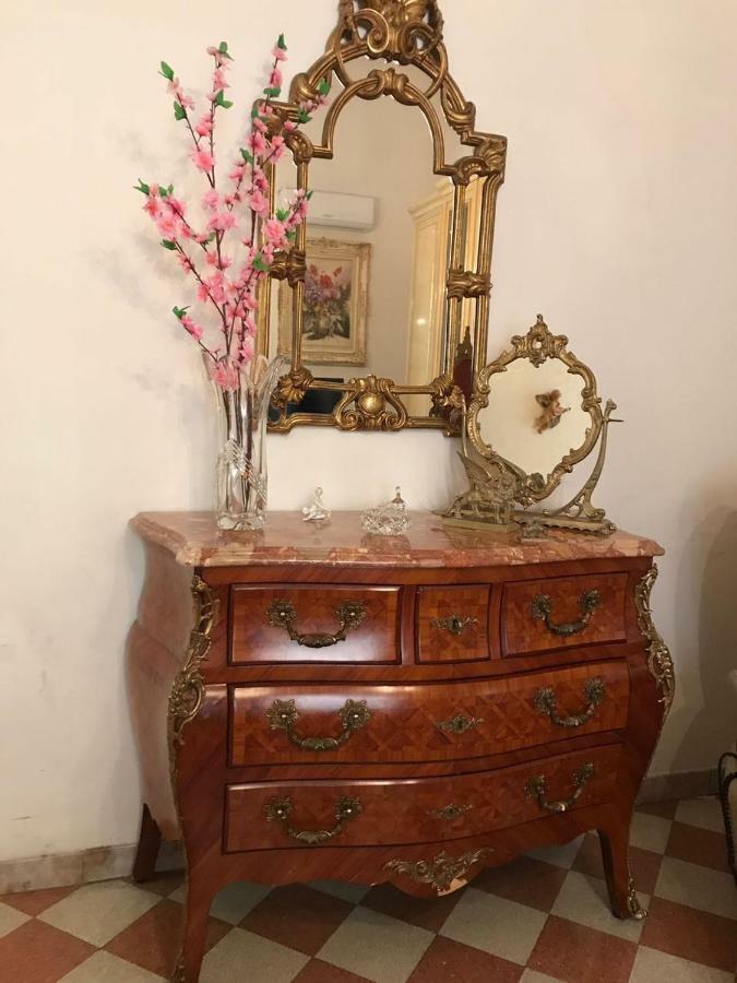 Apartment La Casa Di Nonna Naples