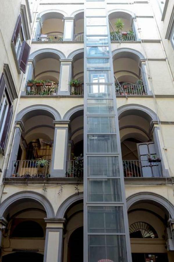Apartment Casa Dei Vergini Historical Center