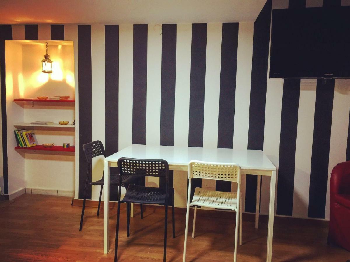 Garibaldi Apartment *