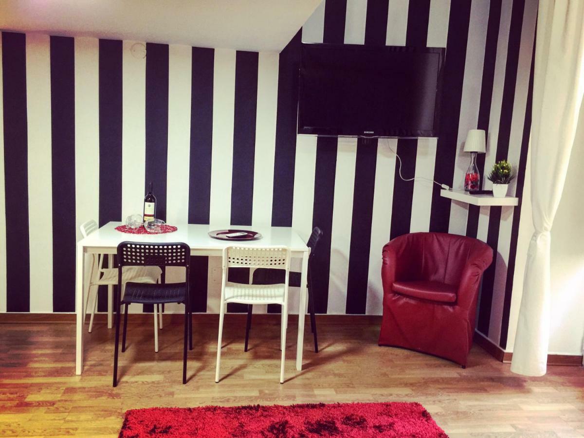 Garibaldi Apartment *