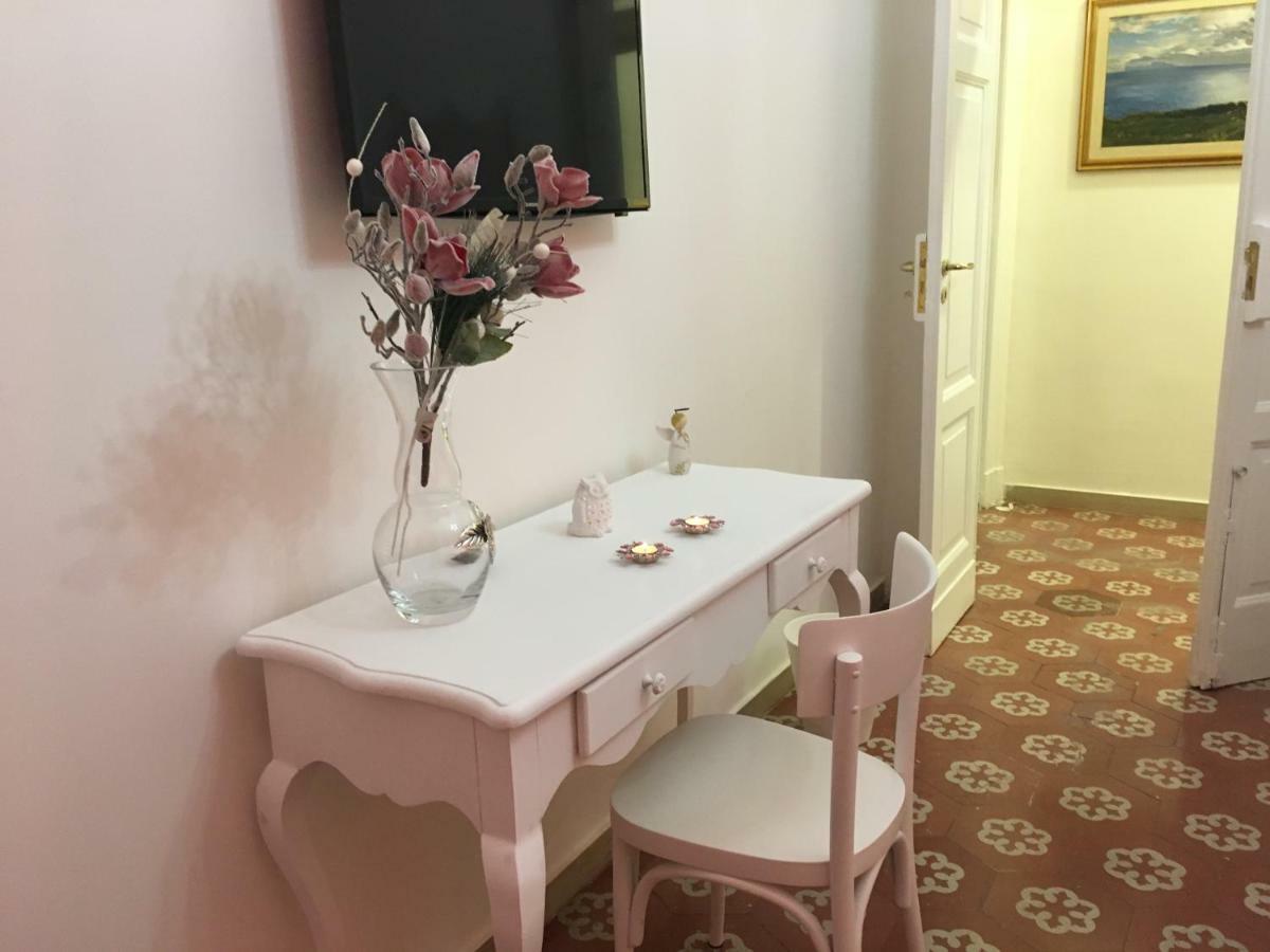 Apartment Resta Cu Mme Naples