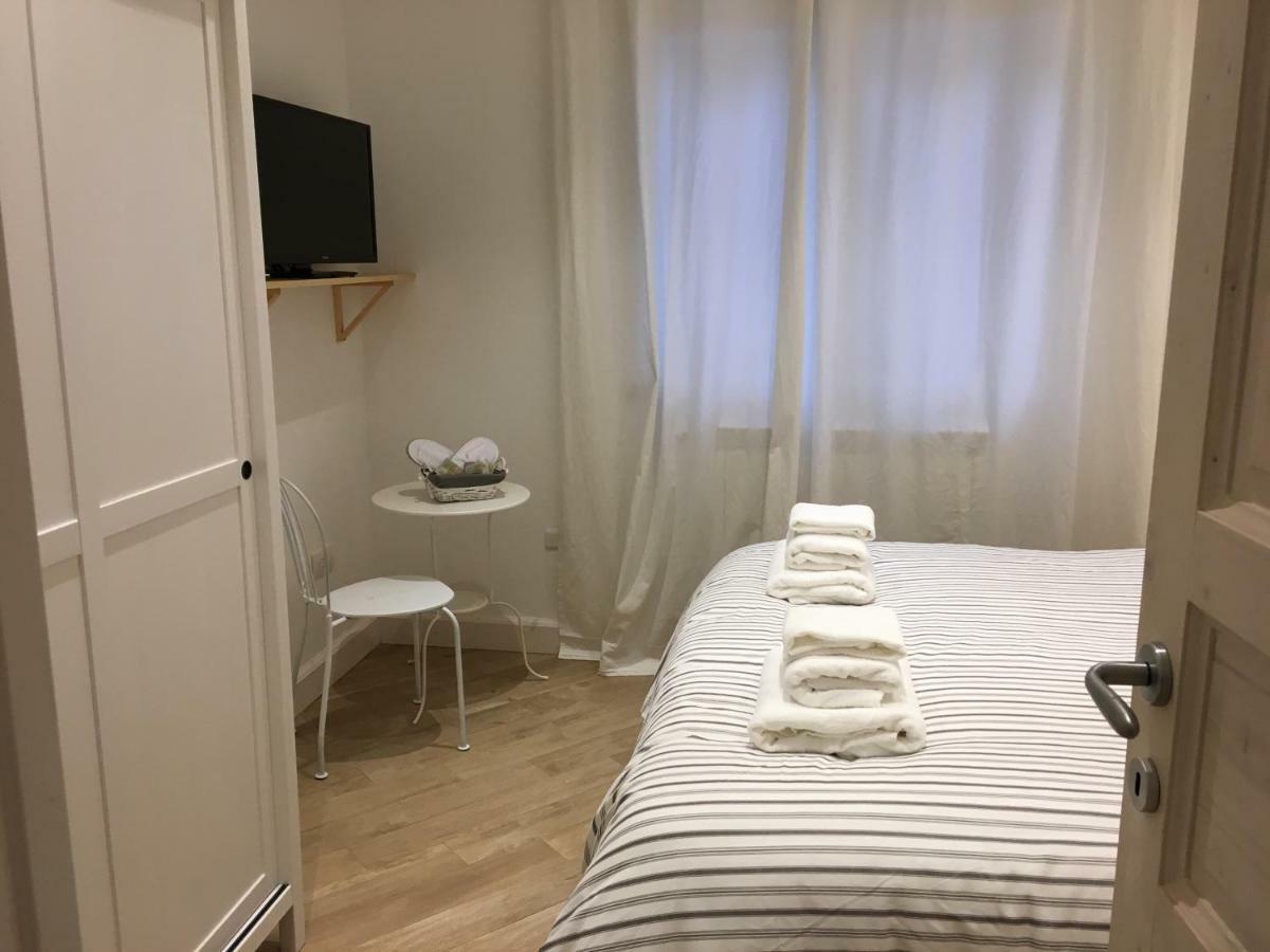 La Scalinata Di Chiaia Bed & Breakfast Naples
