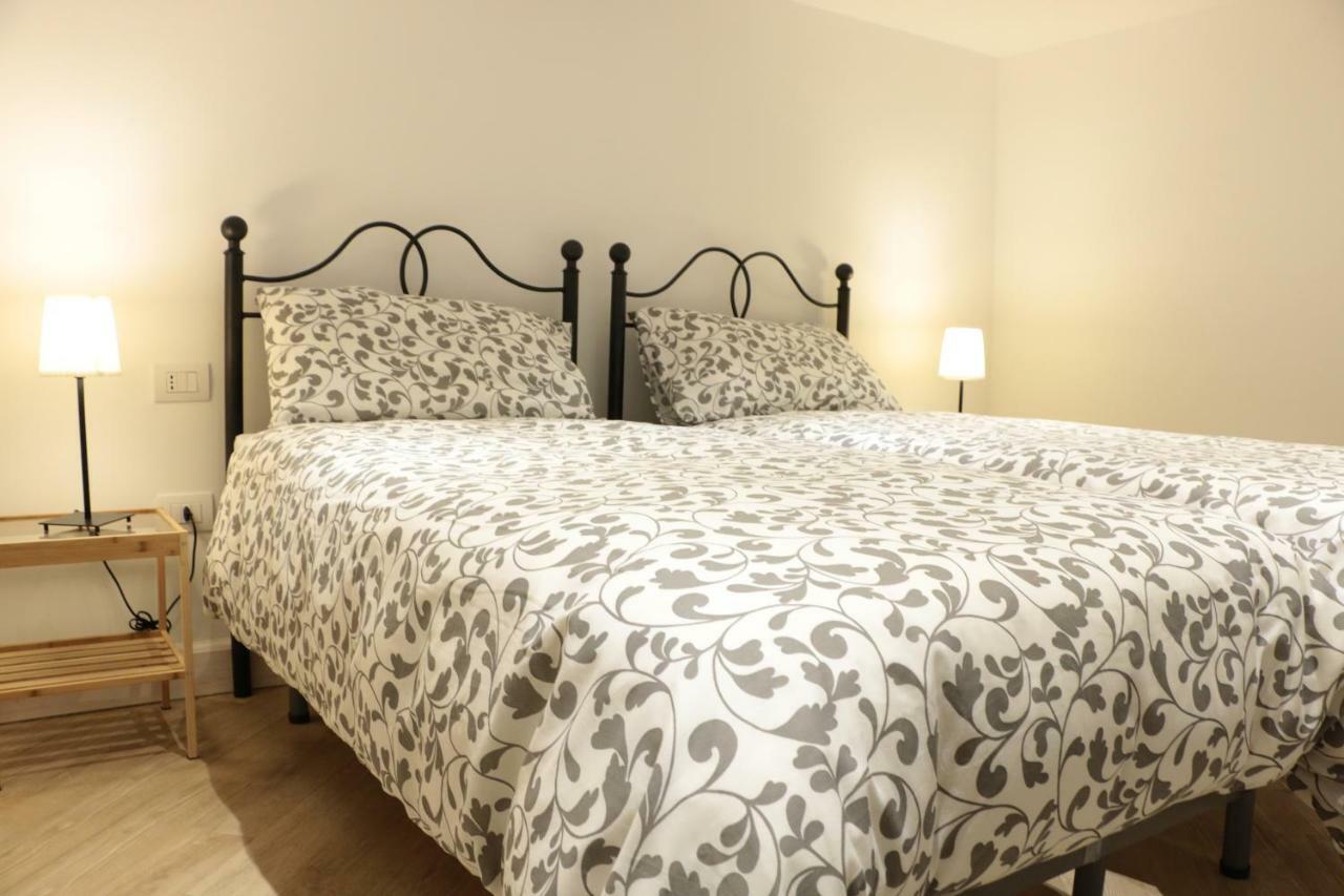 Bed & Breakfast La Scalinata Di Chiaia Naples