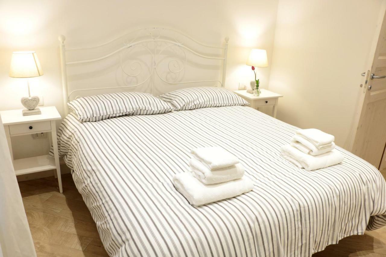 La Scalinata Di Chiaia Bed & Breakfast Naples