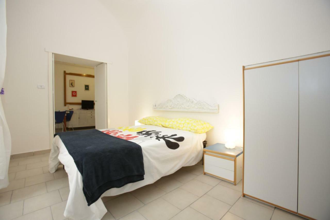 Gennaro & Partenope Apartment *