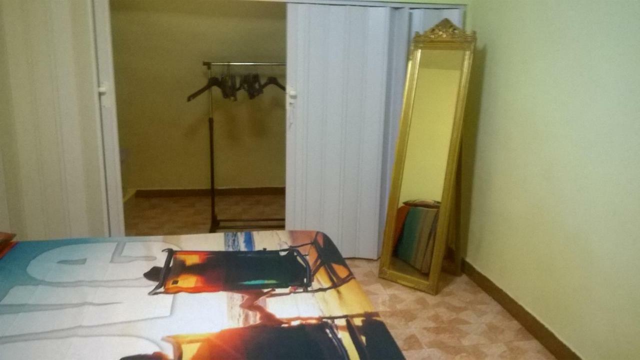 Monolocale Fronte Strada Centro Storico Holiday home *