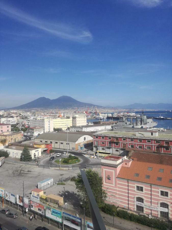 Marina Sky 8