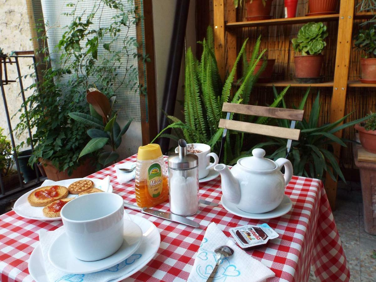 Bed & Breakfast Ingiropernapoli 2*