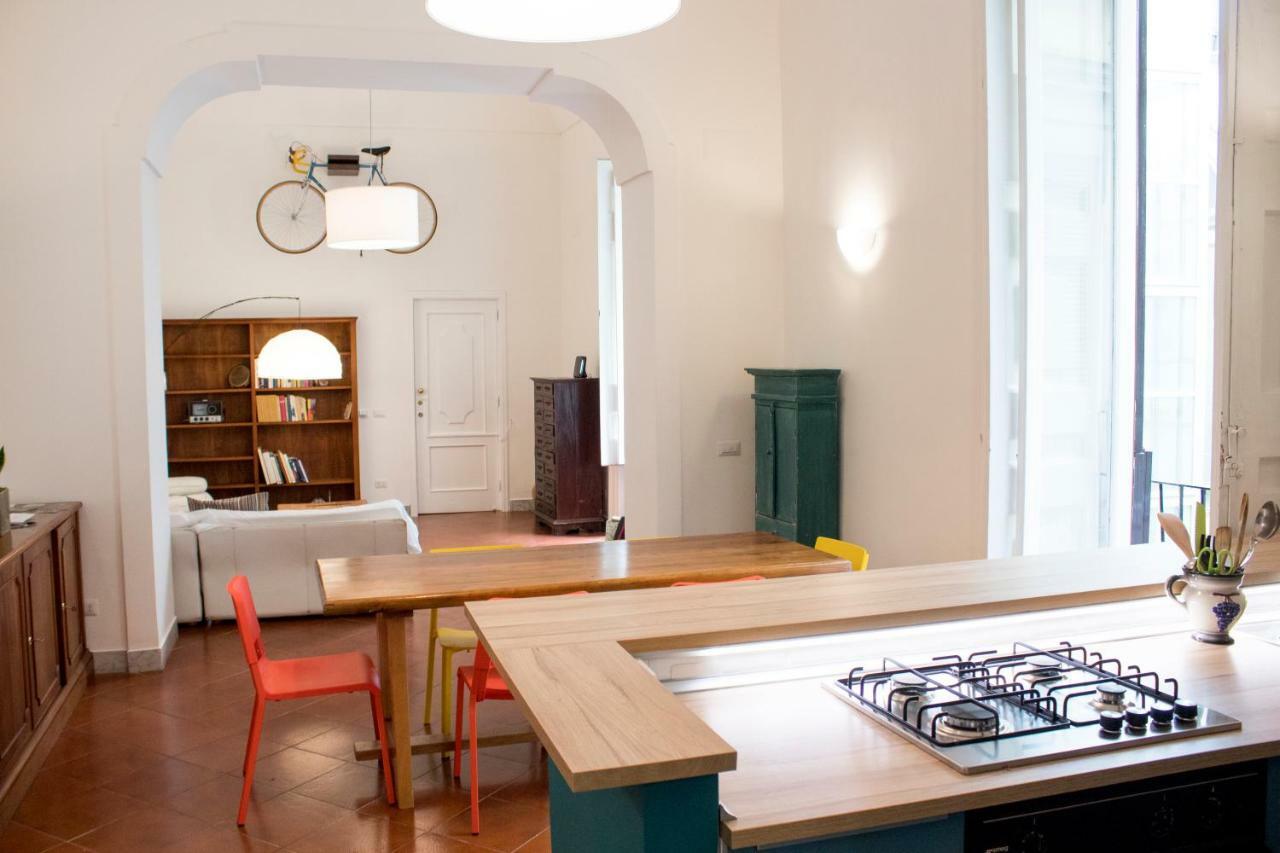 Apartment Casa Dei Vergini Historical Center Naples