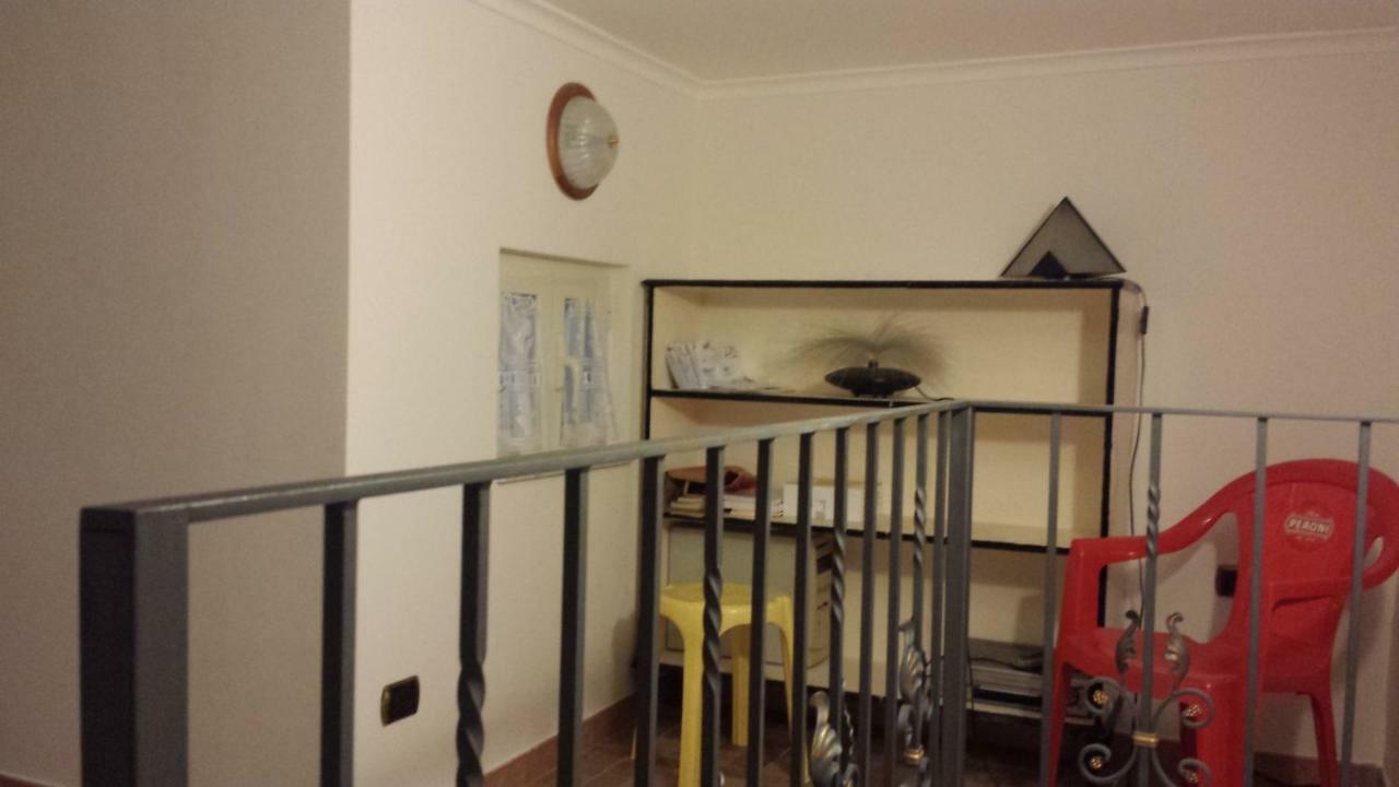 Apartment Una Casetta Al Centro Di Naples