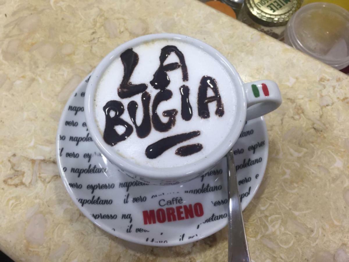 Bed & Breakfast La Bugia Naples