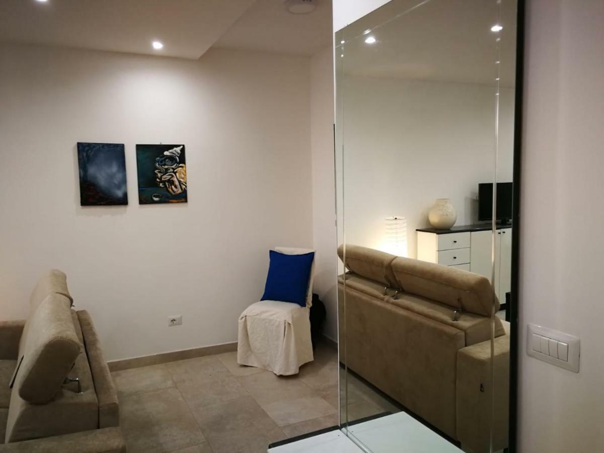 La Stanza Di Chaila Naples