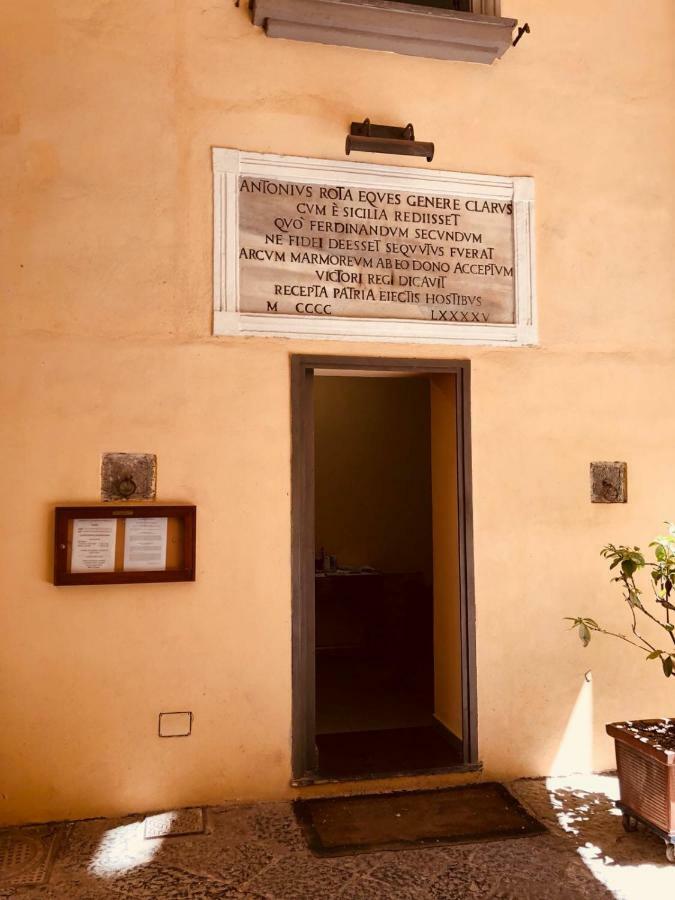 Palazzo Rota House Naples
