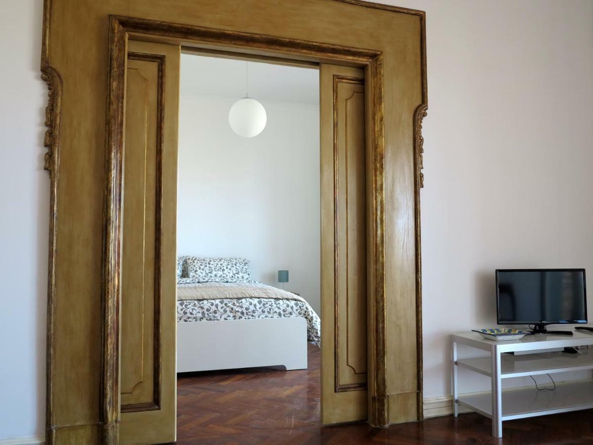 Pretty Panoramic - Half Way Center-vomero District Apartment *
